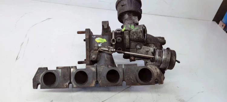 TURBOSPRĘŻARKA AUDI A6 C6 2.0 TFSI 06D145701C