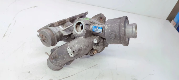 TURBOSPRĘŻARKA AUDI A6 C6 2.0 TFSI 06D145701C