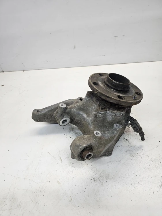 ZWROTNICA LEWY TYŁ AUDI Q3 8U QUATTRO VW SEAT 3C0505435G