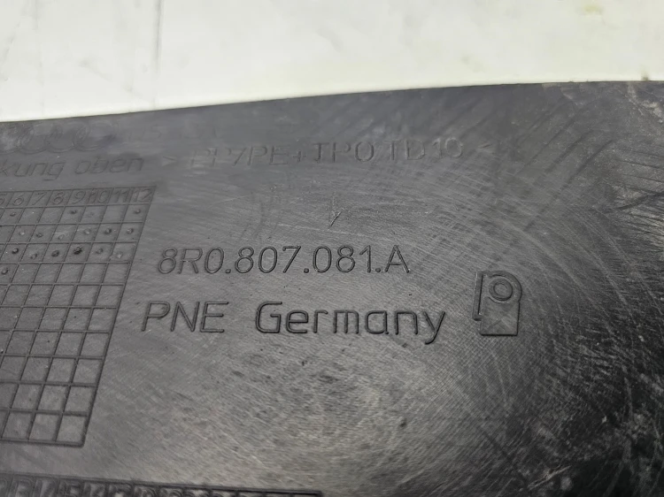 OSŁONA NAKŁADKA PASA AUDI Q5 8R LIFT 8R0807081A