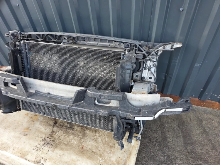 PAS PRZEDNI KOMPLETNY AUDI A4 B9 2.0 TDI ORYGINAŁ !!!!