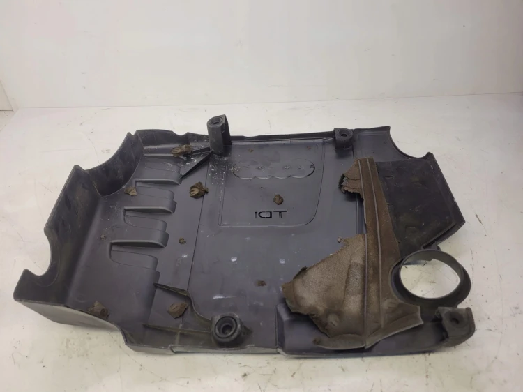 OSŁONA POKRYWA SILNIKA AUDI A4 A5 A6 03L103925F