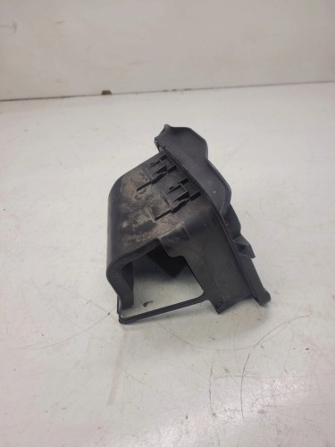 KRATKA POWIETRZA PRAWY TYŁ AUDI A7 4G8819302