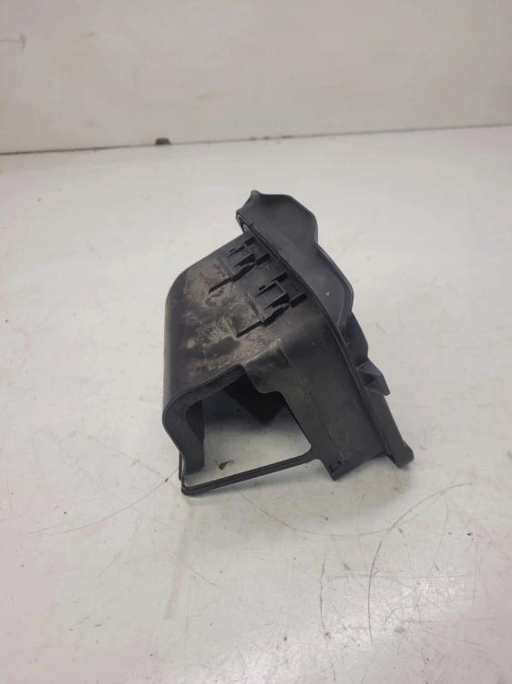 KRATKA POWIETRZA PRAWY TYŁ AUDI A7 4G8819302
