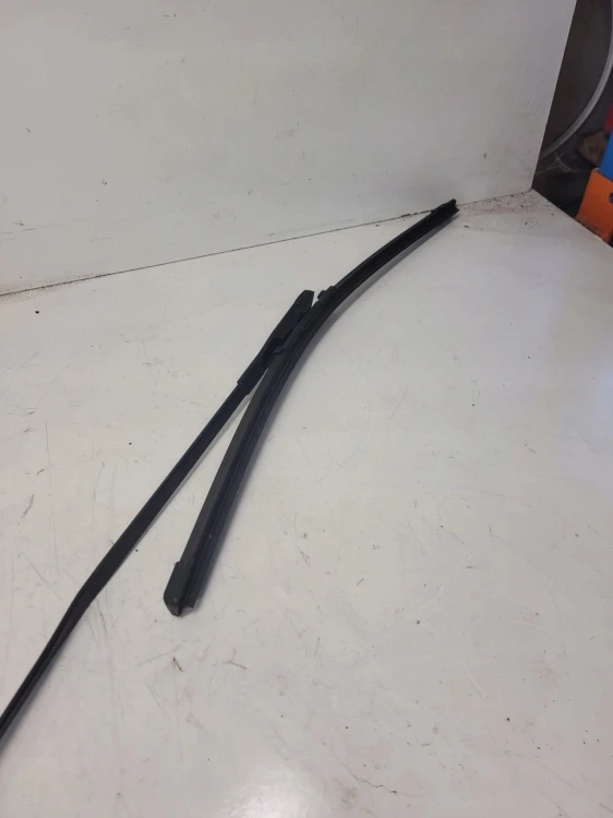 RAMIĘ WYCIERACZKI PRAWE AUDI A6 C7 A7 4G1955408C