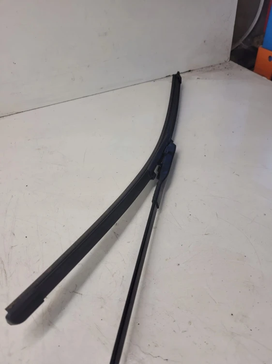 RAMIĘ WYCIERACZKI PRAWE AUDI A6 C7 A7 4G1955408C