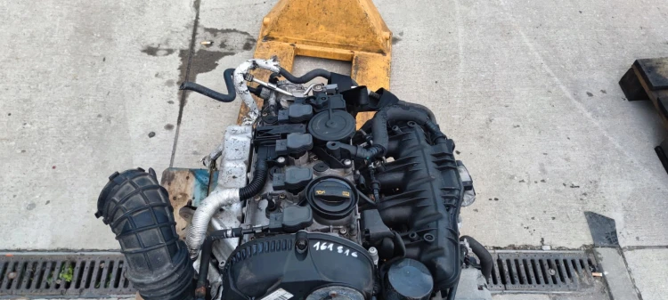 SILNIK KOMPLETNY AUDI A4 A5 Q5 1.8 TFSI CAB CABB