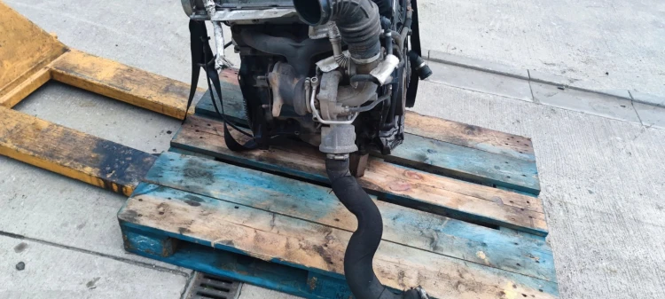 SILNIK KOMPLETNY AUDI A4 A5 Q5 1.8 TFSI CAB CABB