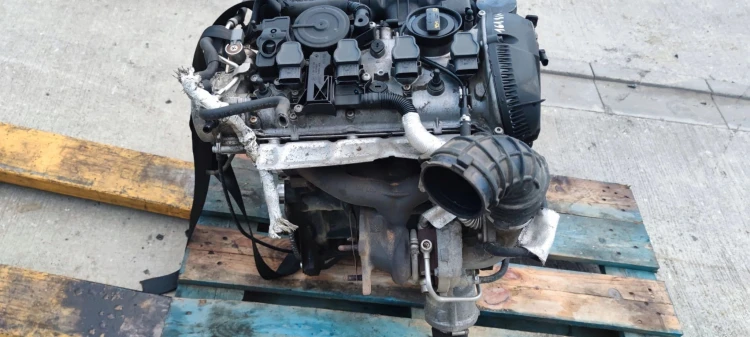 SILNIK KOMPLETNY AUDI A4 A5 Q5 1.8 TFSI CAB CABB