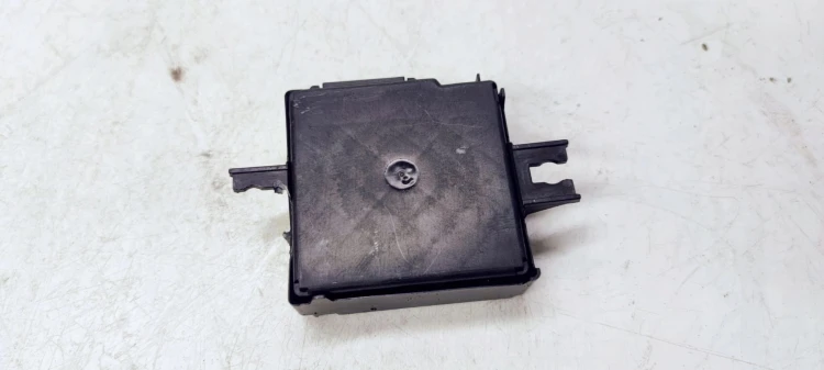 MODUŁ STEROWNIK CIŚNIENIA KÓŁ AUDI TT 8J 8J0907273A