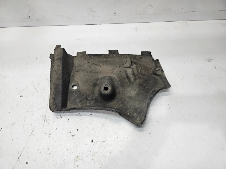 OSŁONA PŁYTA PODWOZIA PRAWA MAŁA AUDI A6 C7 4G0825202A 1/2026