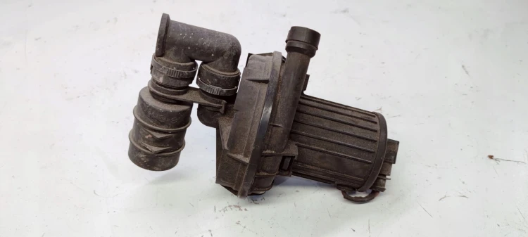 POMPA POWIETRZA WTÓRNEGO AUDI A3 3.2 BDB 022959253