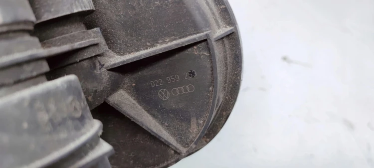 POMPA POWIETRZA WTÓRNEGO AUDI A3 3.2 BDB 022959253