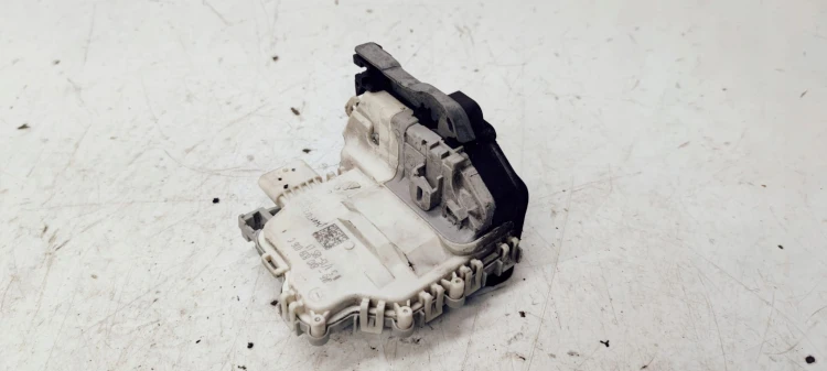 ZAMEK DRZWI LEWY TYŁ AUDI A1 8X0839016C 6 PIN