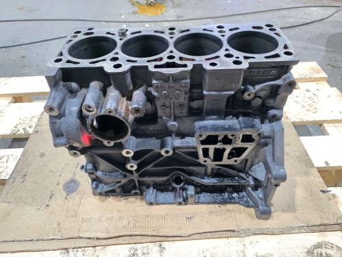 BLOK SILNIKA AUDI A4 B8 A5 Q5 8R A6 C7 2.0 TDI CGL 03L021CJ 5/26