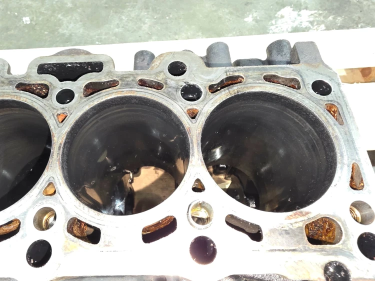BLOK SILNIKA AUDI A4 B8 A5 Q5 8R A6 C7 2.0 TDI CGL 03L021CJ 5/26
