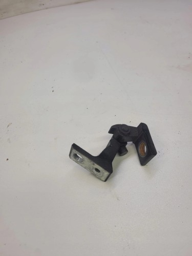 ZAWIAS DRZWI PRAWY AUDI A4 B8 A5 8T Q5 8K0831402D