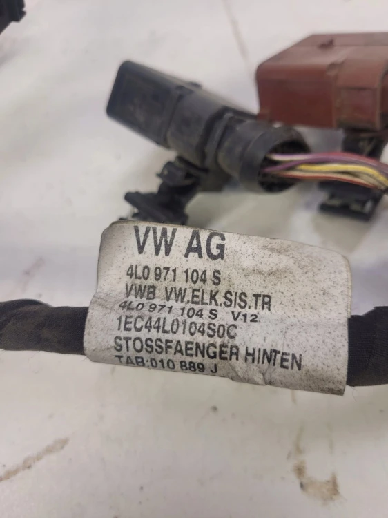 WIĄZKA PDC CZUJNIKÓW TYŁ AUDI Q7 4L 4L0971104S