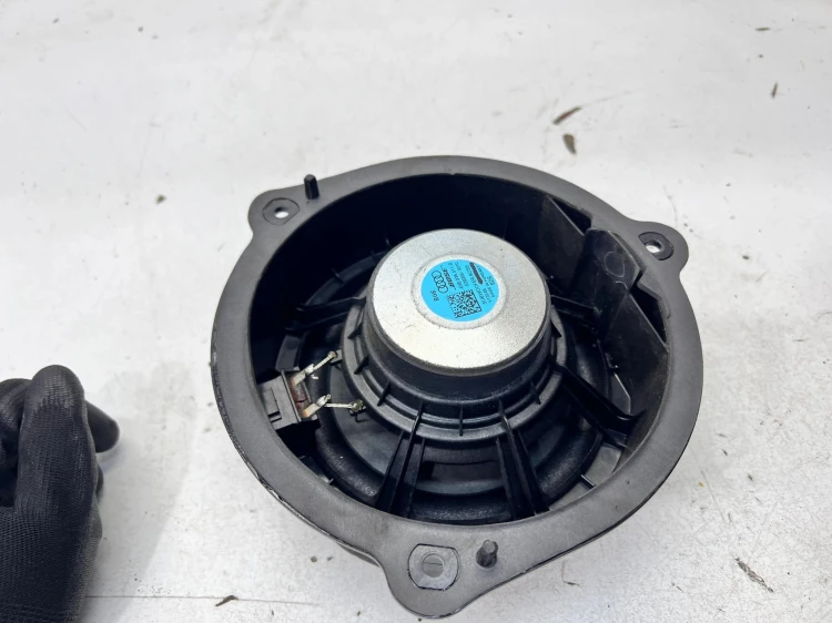 GŁOŚNIK DRZWI TYŁ AUDI Q7 4M 4M0035411B BOSE