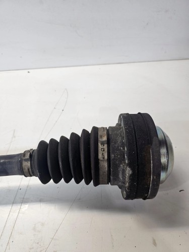 PÓŁOŚ LEWY PRZÓD LEWA PRZEDNIA AUDI A3 8P SEAT SKODA 2K0407271E
