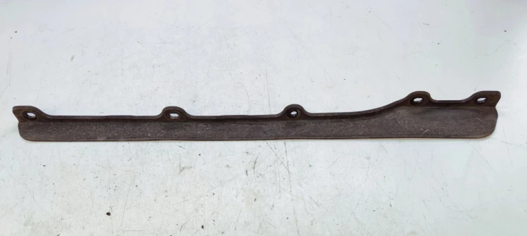SPOILER PODWOZIA WNĘKI KOŁA AUDI A6 C6 4F9802103