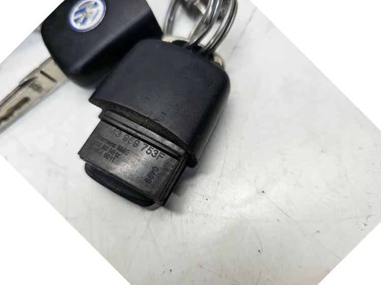 STACYJAK KLUCZYK VW SHARAN 7M3959753F 4B0905851P AUTOMAT