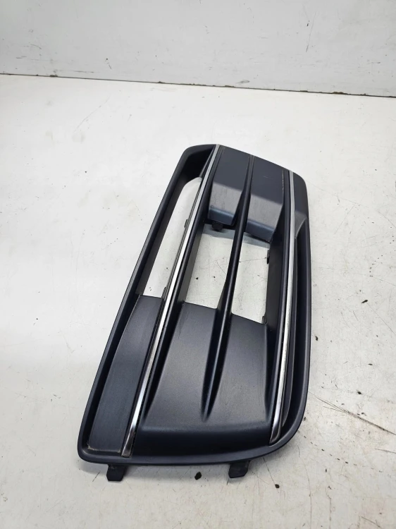KRATKA ATRAPA ZDERZAKA LEWA AUDI Q5 FY 80A807681B