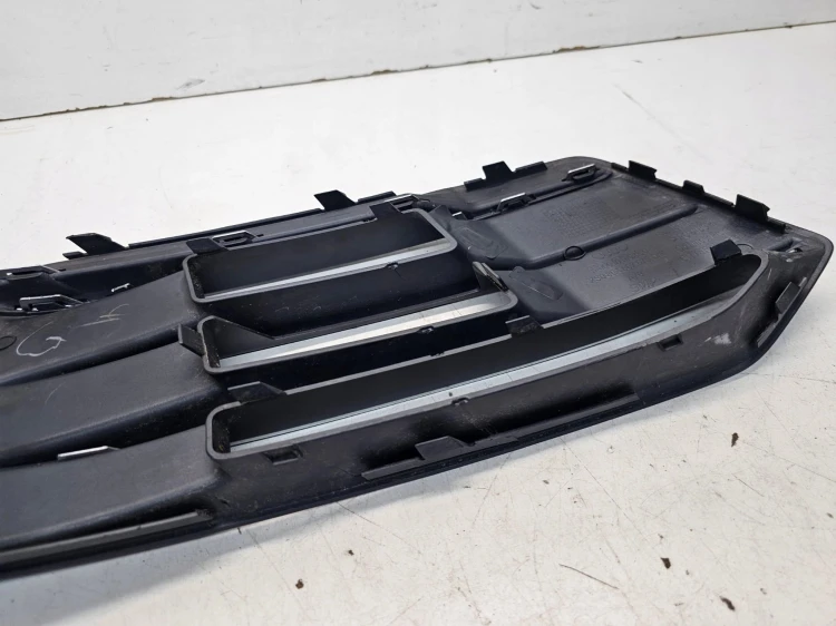 KRATKA ATRAPA ZDERZAKA LEWA AUDI Q5 FY 80A807681B