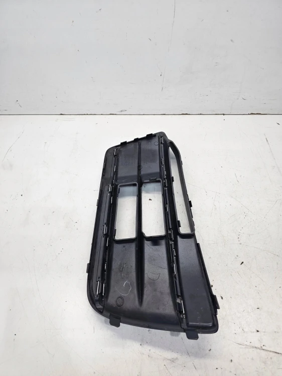 KRATKA ATRAPA ZDERZAKA LEWA AUDI Q5 FY 80A807681B