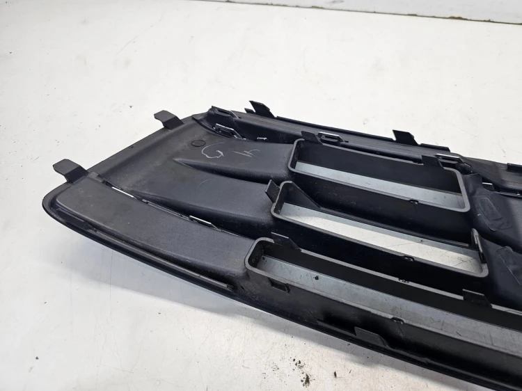 KRATKA ATRAPA ZDERZAKA LEWA AUDI Q5 FY 80A807681B