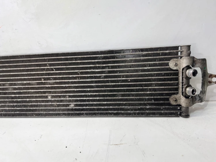 CHŁODNICA OLEJU SKRZYNI BIEGÓW AUDI Q7 4L 7L0317021