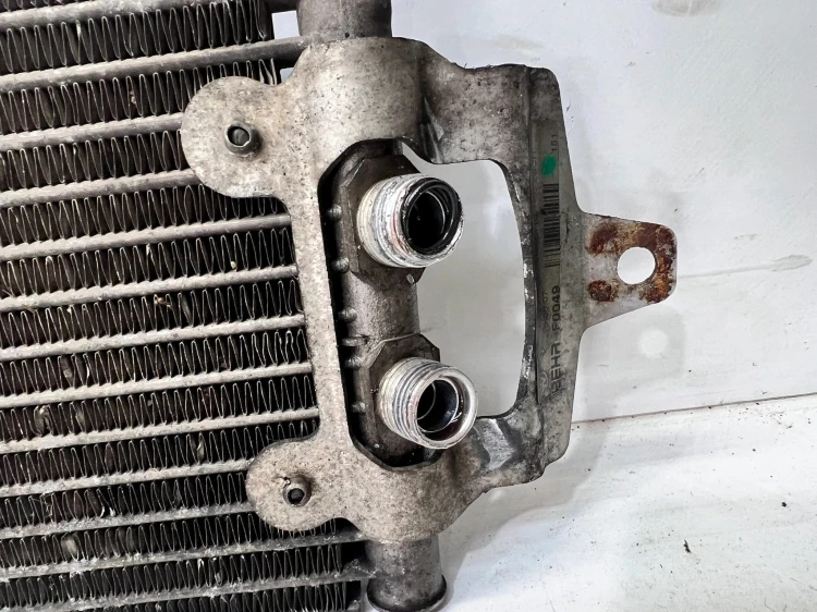 CHŁODNICA OLEJU SKRZYNI BIEGÓW AUDI Q7 4L 7L0317021