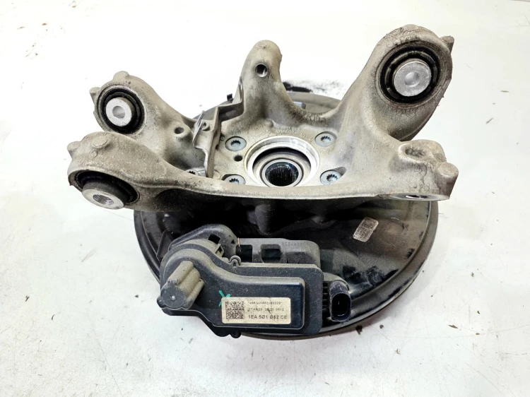 ZWROTNICA PIASA BĘBEN PRAWY TYŁ AUDI Q4 E-TRON 1EA436R 1EA501052CE