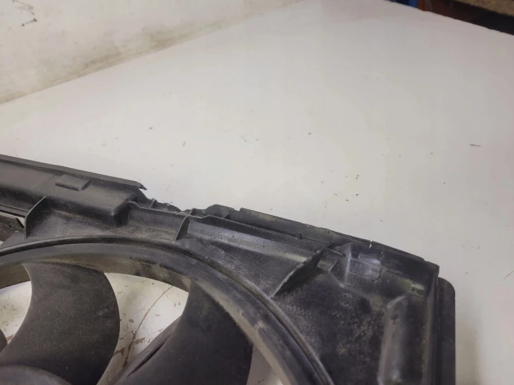 WENTYLATORY + OBUDOWA AUDI A4 A5 A6 A7 4H0121003N