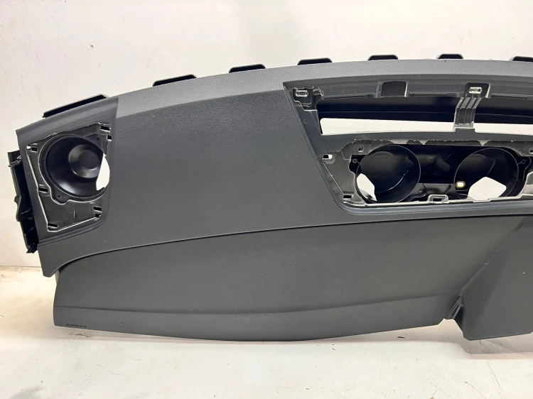 DESKA KONSOLA KOKPIT AUDI A3 8Y 8Y2857001D ANGIELSKA