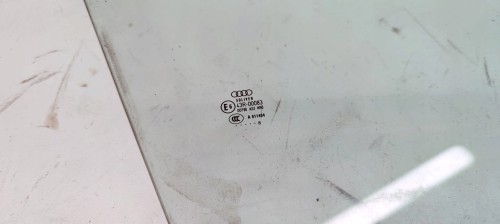 SZYBA DRZWI PRAWY PRZÓD AUDI A6 C6 2008R