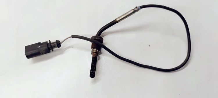CZUJNIK TEMPERATURY SPALIN AUDI A6 A7 059906088BJ