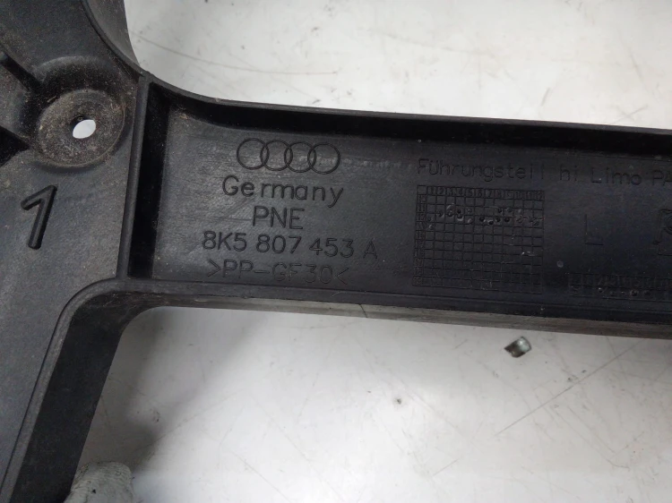 ŚLIZG ZDERZAKA LEWY TYŁ AUDI A4 B8 8K5807453A LIFT