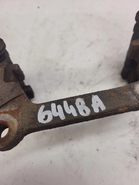 JARZMO ZACISKU TYŁ AUDI VW SEAT SKODA 6448/A