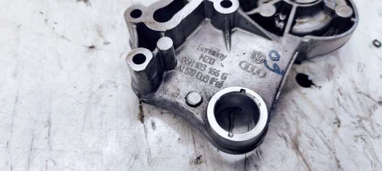 OSŁONA OBUDOWA WAŁKÓW AUDI A4 A5 TFSI 06H103166G 2