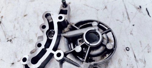 OSŁONA OBUDOWA WAŁKÓW AUDI A4 A5 TFSI 06H103166G 2