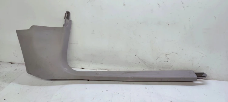 OSŁONA PŁUKA PROGU PRAWA AUDI A6 C6 4F1867272B SZA