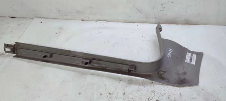 OSŁONA PŁUKA PROGU PRAWA AUDI A6 C6 4F1867272B SZA