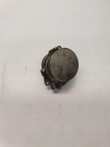 POMPA VACUM AUDI A6 C6 3.0 TDI BMK ASB 057145100T