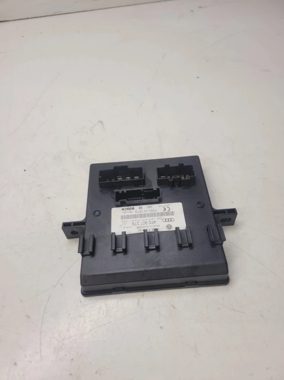 MODUŁ ŚWIATEŁ ILM AUDI A6 C6 4F0907279 4F0910279K