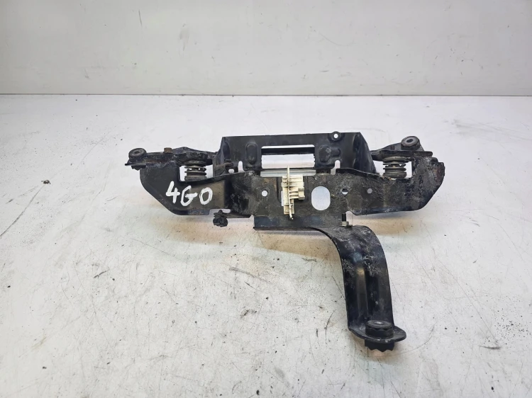 MOCOWANIE KOMPRESORA ZAWIESZENIA AUDI A6 C7 A7 4G0698999