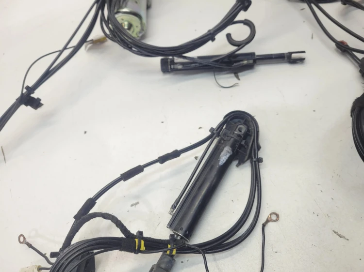 POMPA POMPKA DACHU AUDI A5 8F 8T CABRIO 8F0871791 KOMPLET