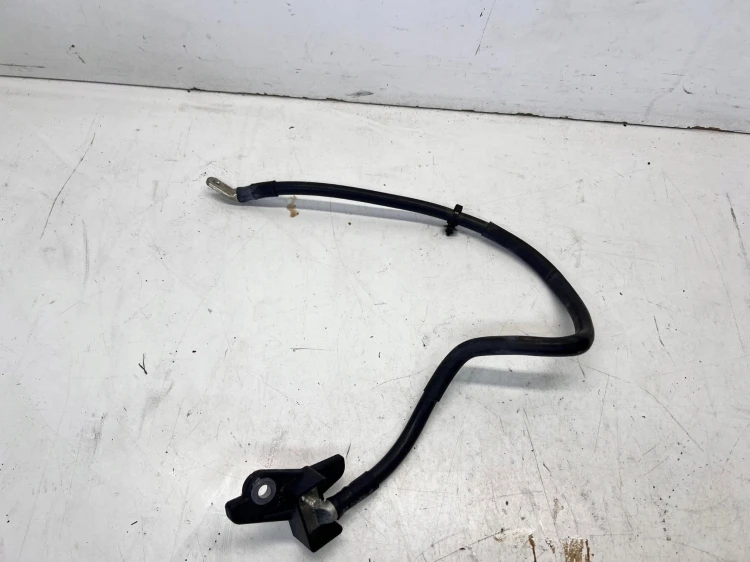 KLEMA MINUSOWA AUDI Q7 4L 4L0971597