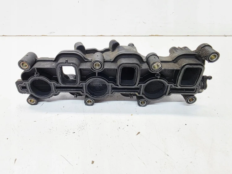 KOLEKTOR SSĄCY AUDI A4 B7 A6 C6 2.7 3.0 TDI 059129712N
