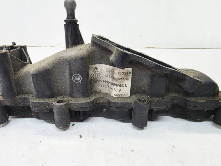 KOLEKTOR SSĄCY AUDI A4 B7 A6 C6 2.7 3.0 TDI 059129712N